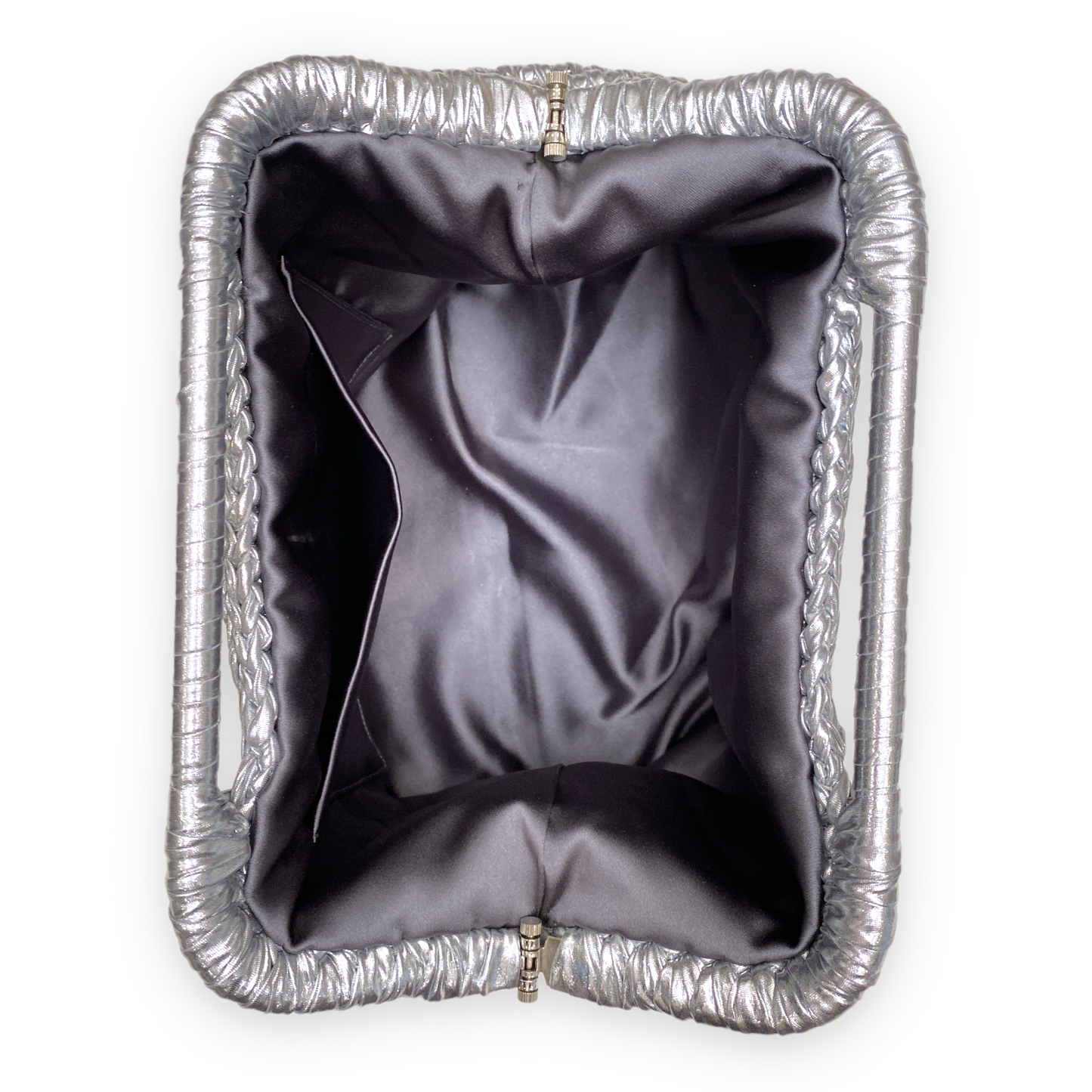 THE METALLIC CLUTCH