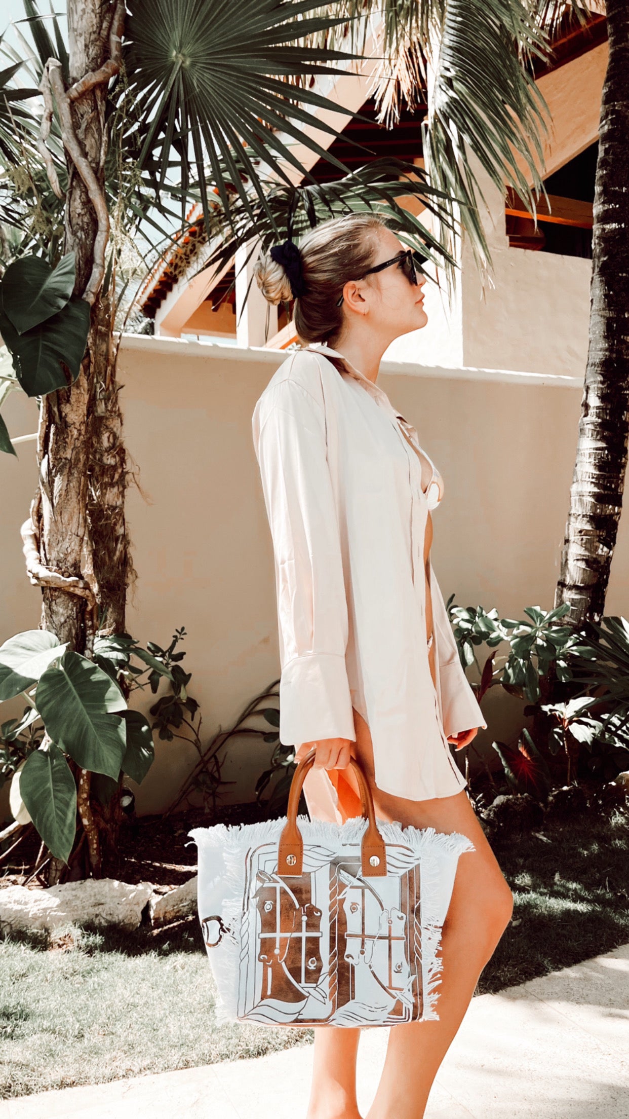 SATIN COVERUP